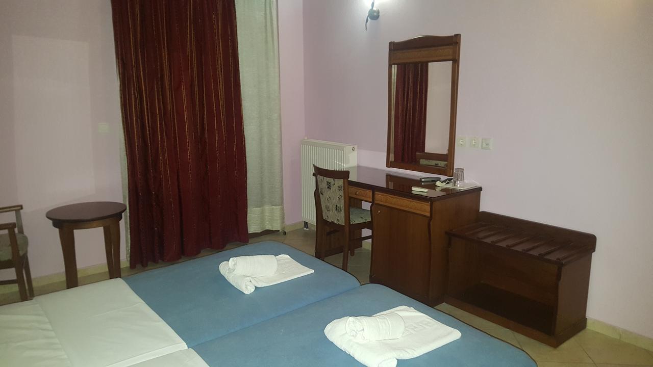 Thea Dodoni Hotel Manteíon Exterior foto